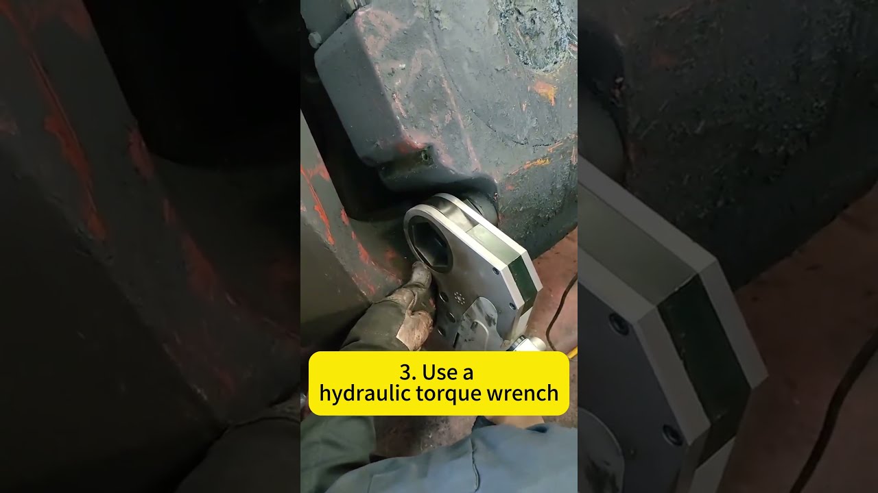 The Four Best Ways To Tighten Large Bolts Boltingtools Bolt Construction Wrenches