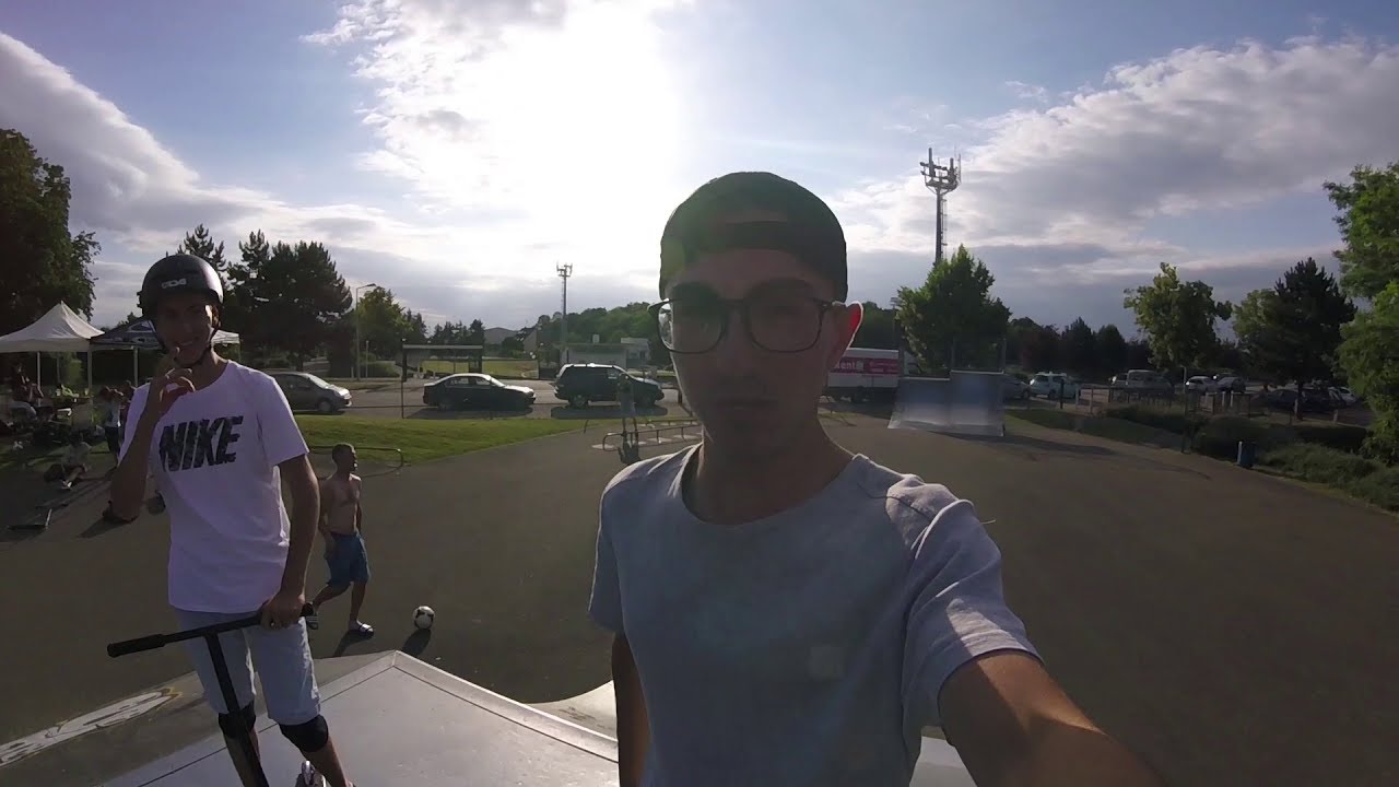 Lucas Riehl GAME OF SCOOT | Lucas Riehl VS Grégoire Neveu - YouTube