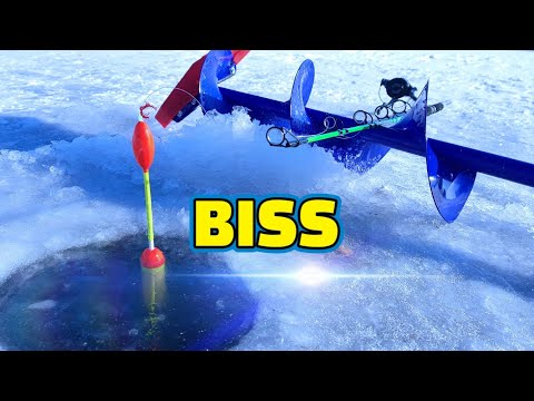 Eisangeln auf Hecht – Meterfisch unter dem Eis! | Reupload