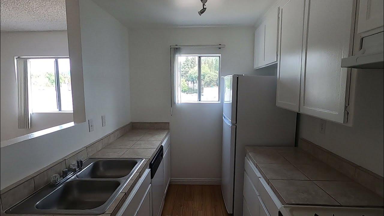 PL9705 Bright Upper 2 Bed + 2 Bath Apartment for Rent! (Glassell Park