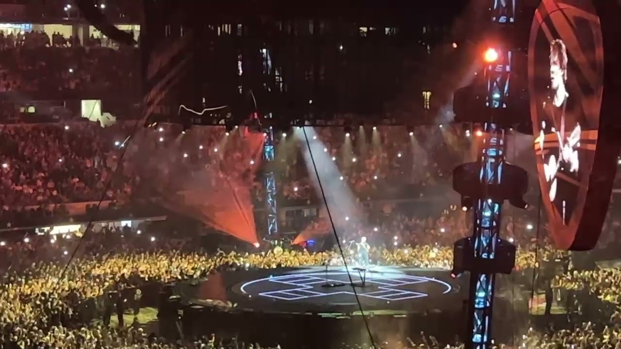 Perfect • Ed Sheeran: + – = ÷ x Tour • The Subtract Experience Pop Up