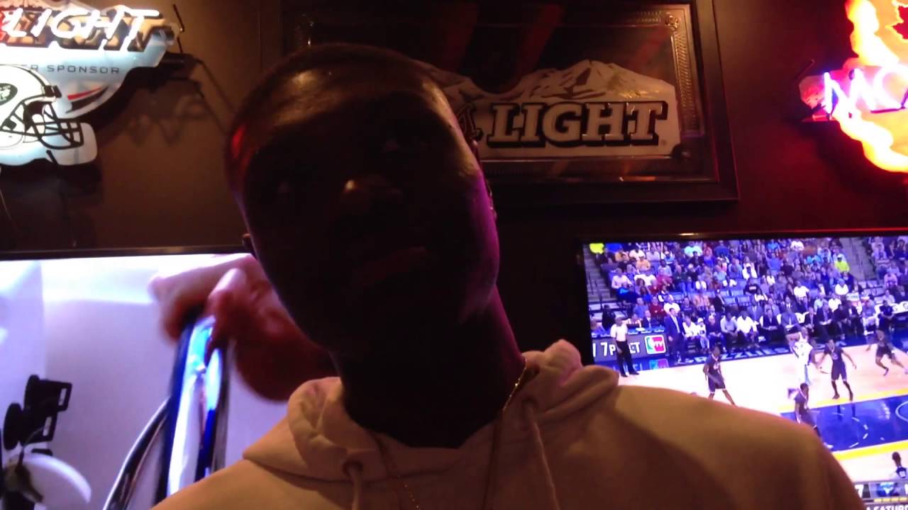 Knicks forward Cleanthony Early at Quinnz Pinz