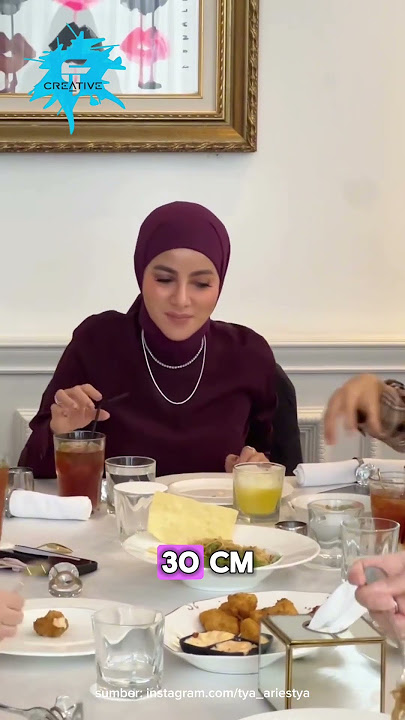 Parade Tentengan Geng Cendol saat Makan Siang, Mulai dari Nia Ramadhani hingga Nagita Slavina