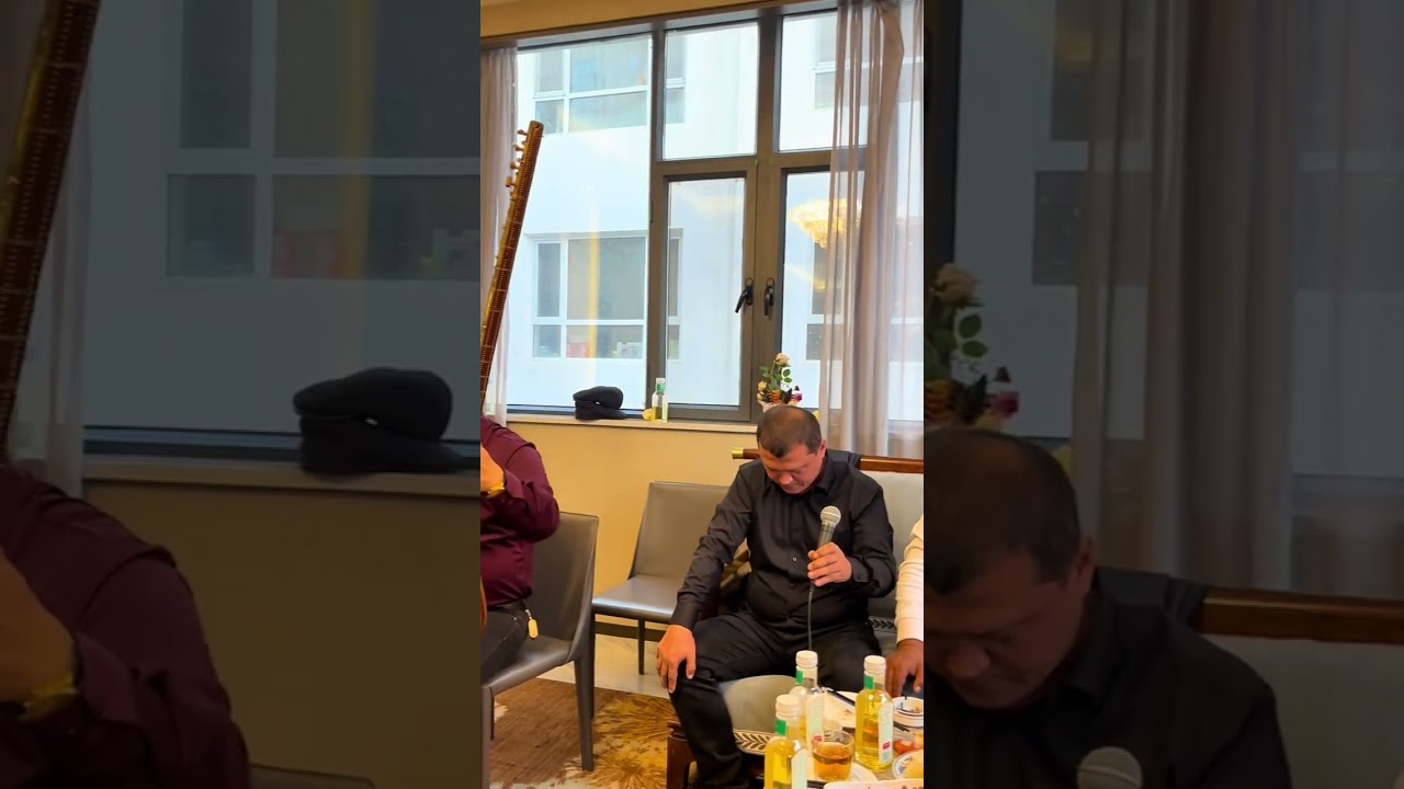 ئىلى خەلق ناخشىلىرى