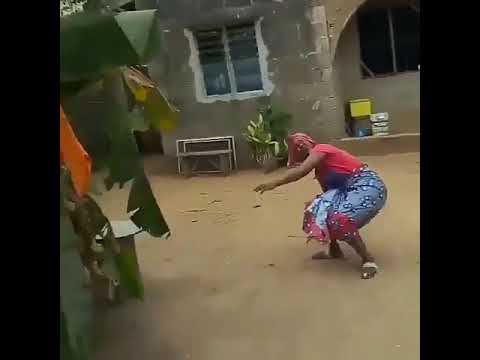 Mzee Wa Shamba Amekuja Mjini Ona Kilicho Mkuta