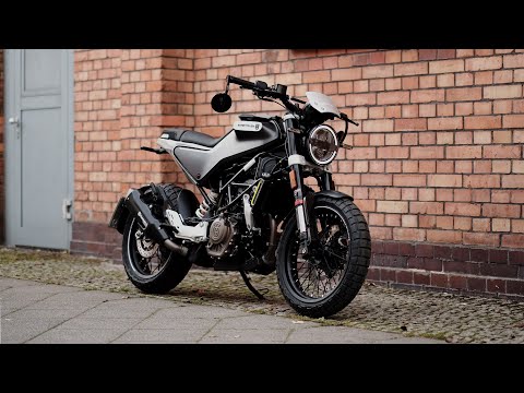 Husqvarna Svartpilen 125 - Berlin autumn ride