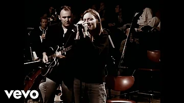 Portishead - All Mine (Live From The Roseland Ballroom NYC)