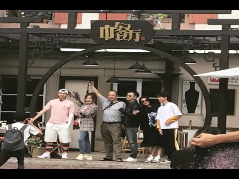 蘇有朋趙薇20年同框遊法  轉頭一看張鐵林也在！