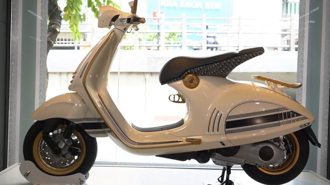 Vespa 946 Christian Dior Edition Scooter Unveiled - ZigWheels