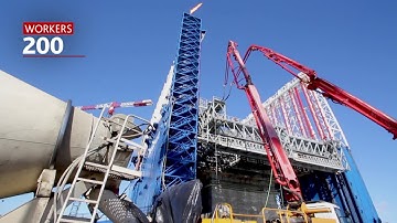 The Kugira floating dock works in the Port of Barcelona | ACCIONA