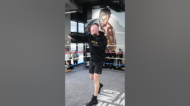 Barry Hall prepares for fight against Curtis Scott.