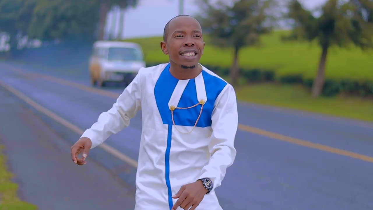 MC SOLO K - MUNDATHIMI (OFFICIAL VIDEO)