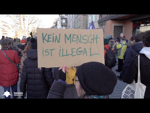 LA MAIRE DE #STRASBOURG EN TÊTE DE LA MANIF CONTRE LA LOI IMMIGRATION • STRASBOURG 21 JANVIER 2024