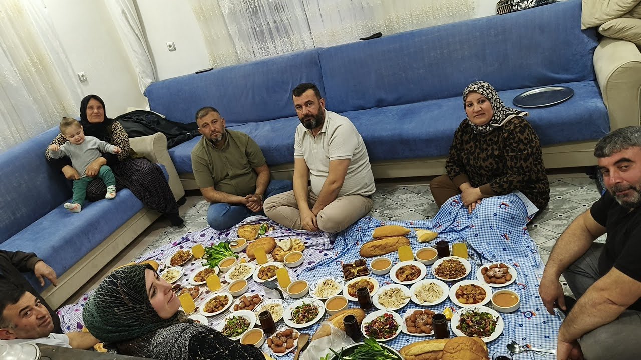AŞİRETİ BUGÜNDE MENDUF VE ADALETİN EVİNDE İFTARIMIZI AÇTIK KESELERİNE BEREKET OLSUN