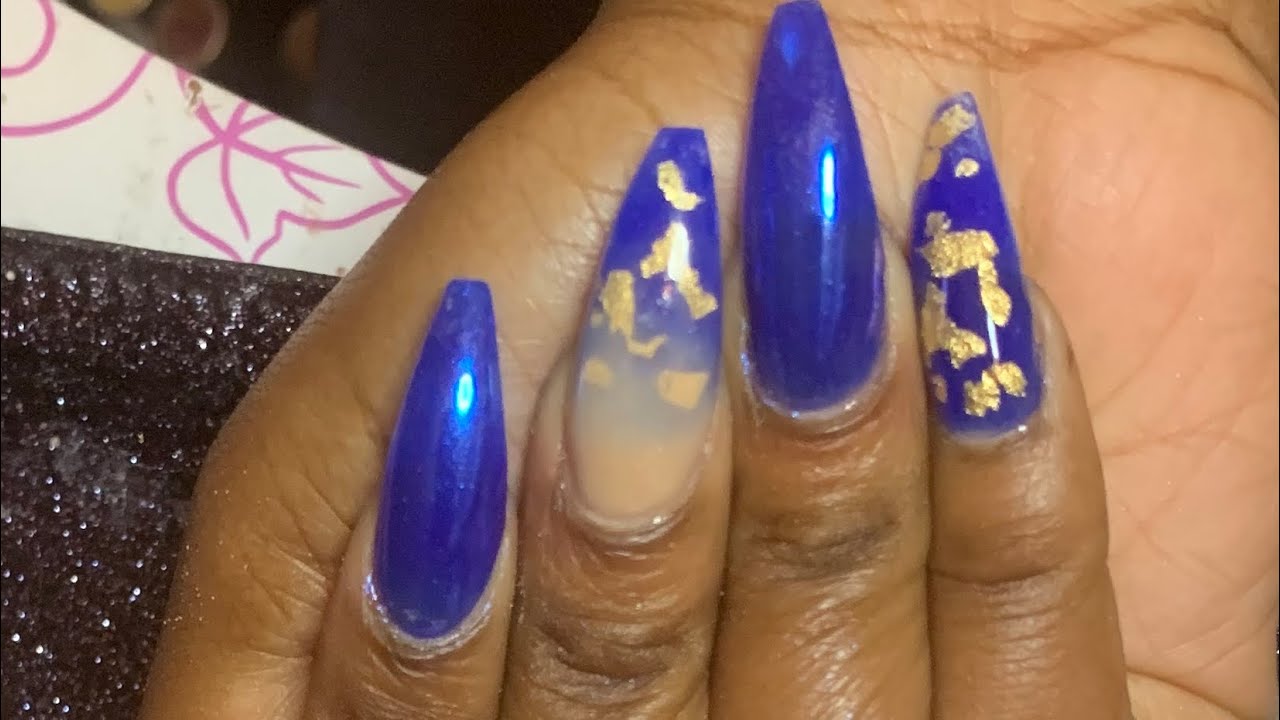 Blue and gold foil nails | watch me do my nails