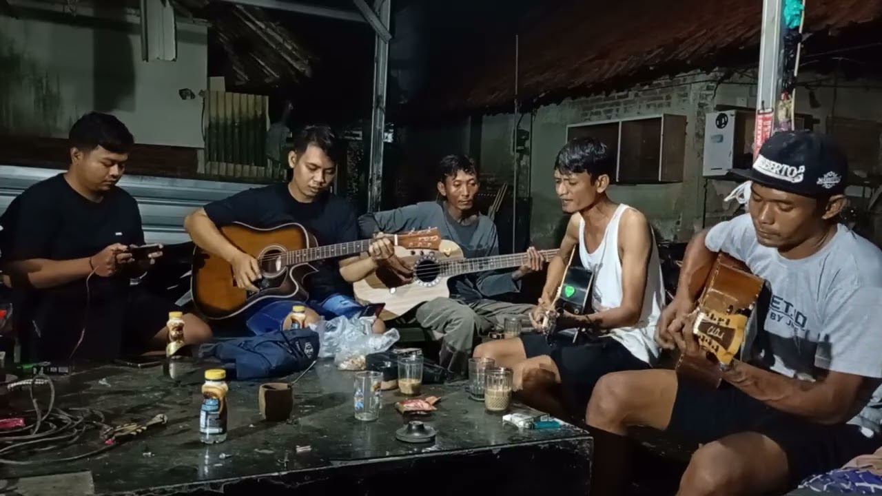 Kekasih tak di anggap versi tongkrongan cover by tikum garage 