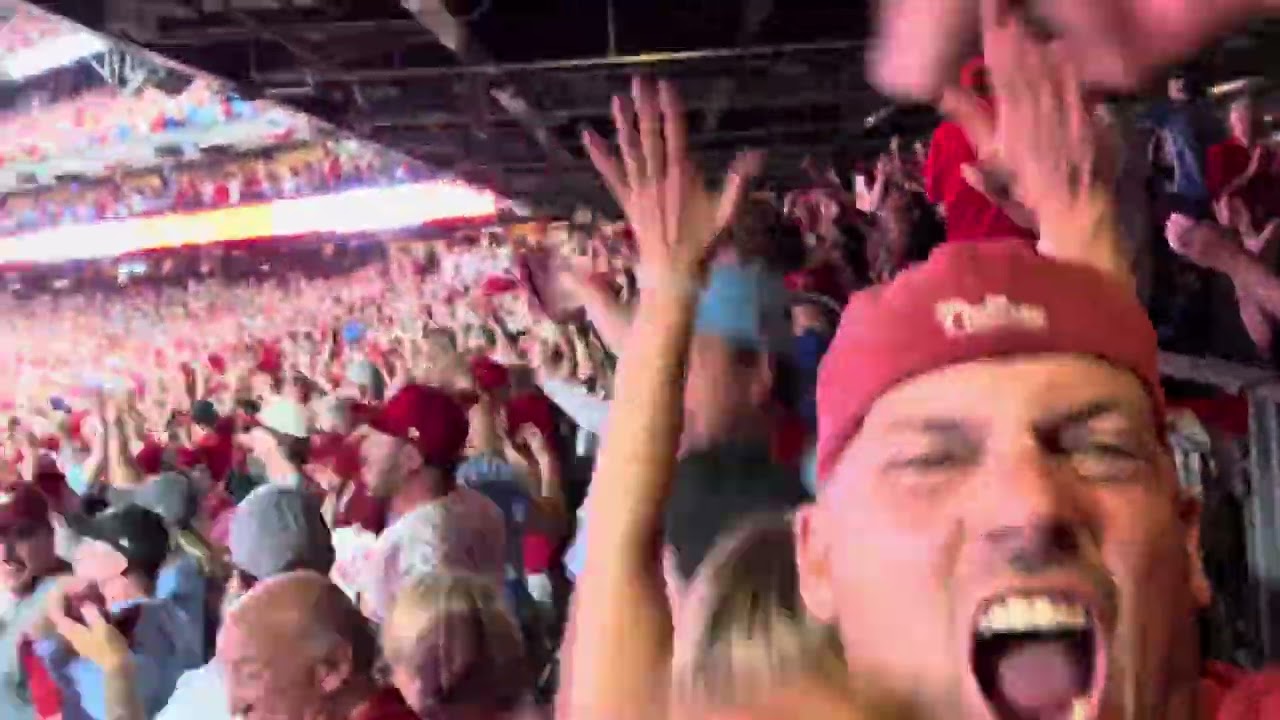 Stott’s grand slam electrifies CBP crowd!