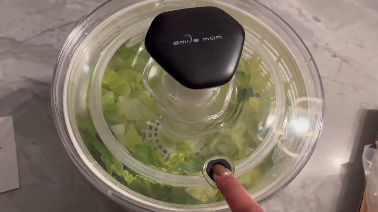 Salad Spinner Large Lettuce Spinner Kitchen Gadgets, Smile mom Large Salad Spinner Review
