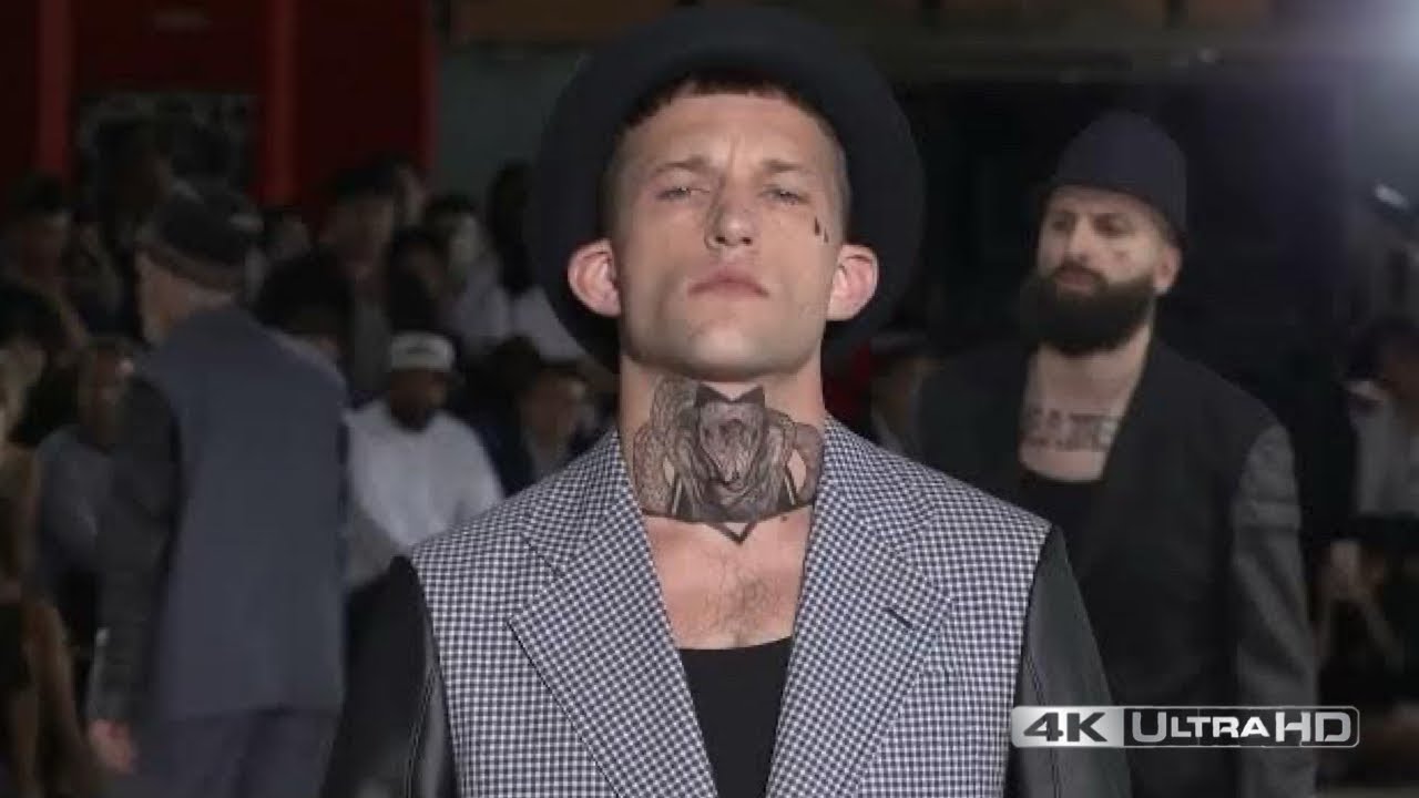 Comme des Garçons JUNYA WATANABE MAN SS17 Runway Show - 4k Ultra