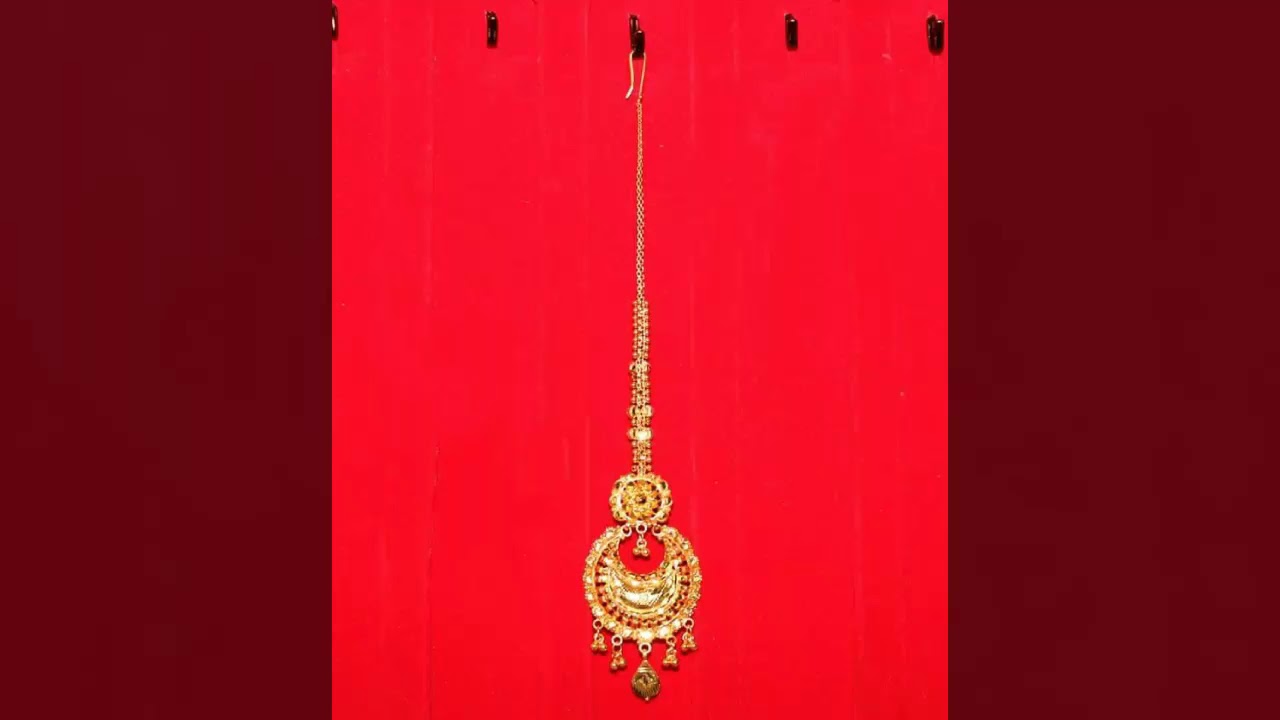 Gold light weight mang tika