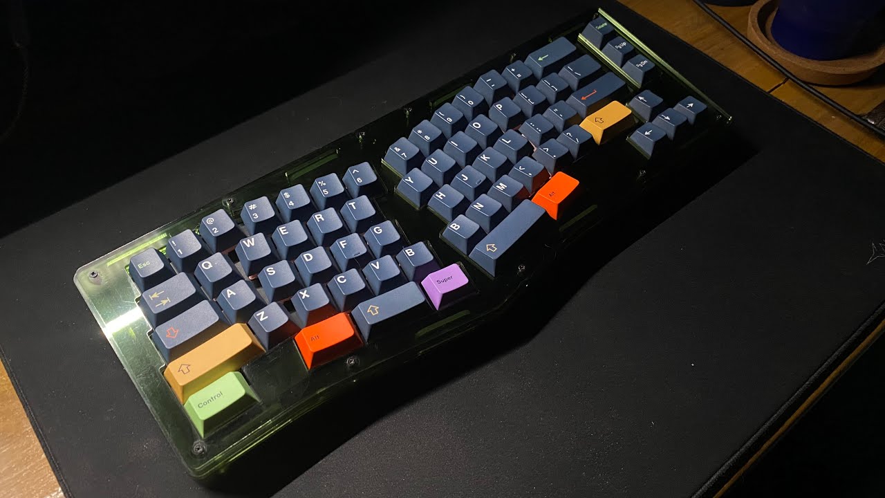 Gasket Maja (Stacked Acrylic) | Sarokeys x Geon Strawberry Wine V2 | ePBT Be the One