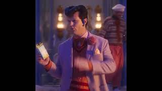 A JOJO REFERENCE IN A CHRISTMAS AD????