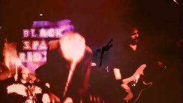 BLACK SPACE RIDERS - Give Gravitation to the People (Official Video)
