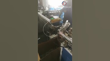 Robot hand picking feeding machine from bottle horizontal to vertical robot hand empty bottle feedin