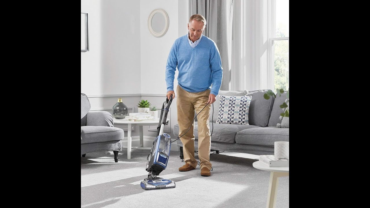 2018 Shark Powered Lift Away Upright Vacuum Cleaner [NV681UK] Demo