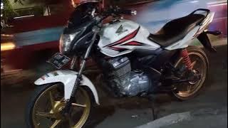 Honda VERZA F1 150cc th 2014 putih hitam warna favorite