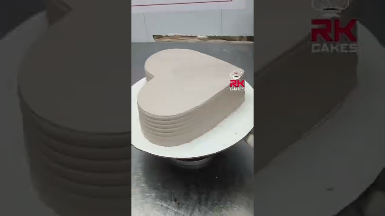 chocolate truffle heart sahape cake