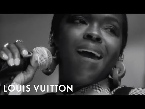 Video: Valor neto de Lauryn Hill: Wiki, casado, familia, boda, salario, hermanos