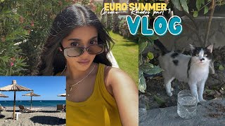 My first ever HOLIDAY VLOG ! - Family holiday, Packing, Airport, Night shows and Exploring