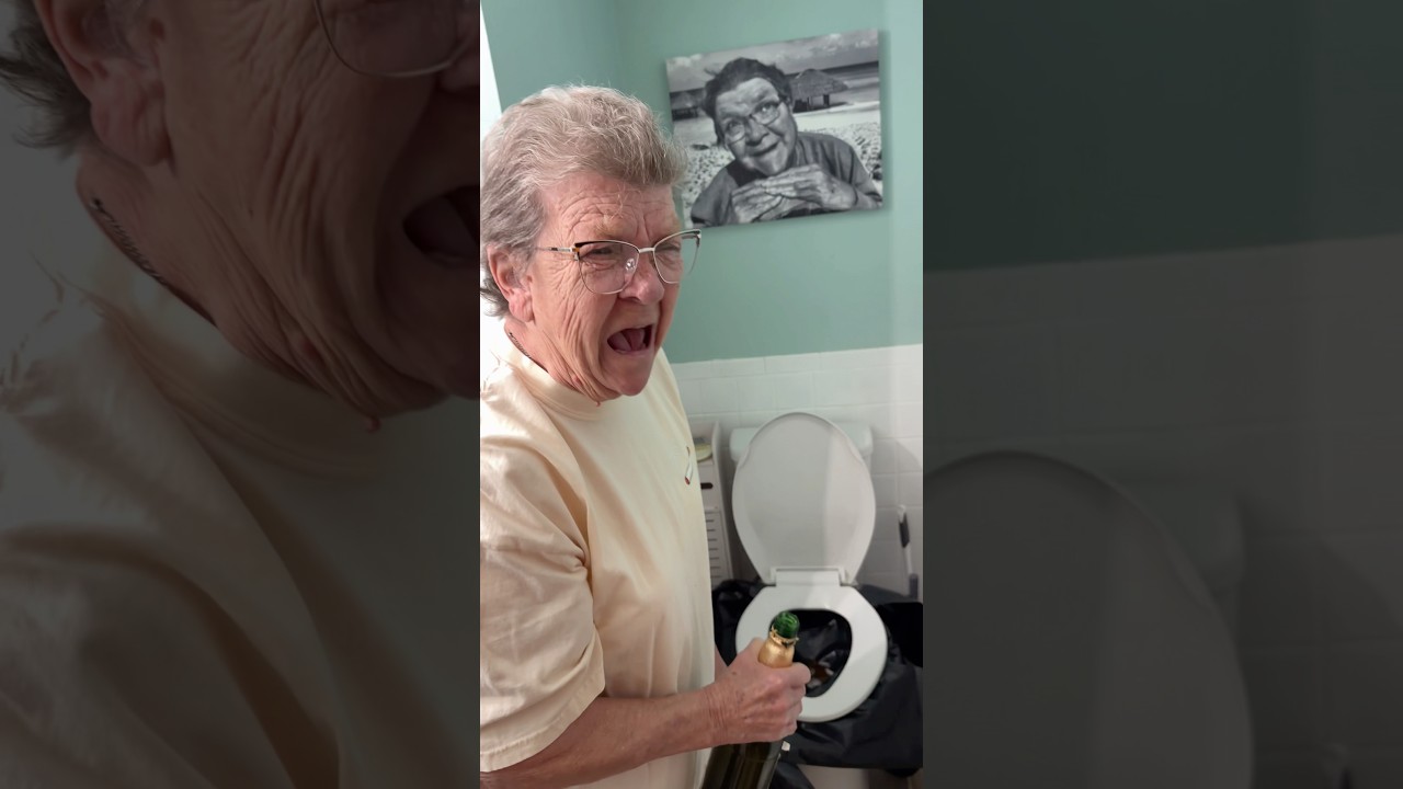 🚽🍾