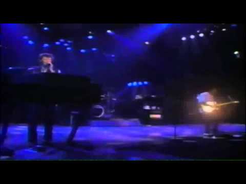 Hall & Oates - One On One (Live) - [STEREO]