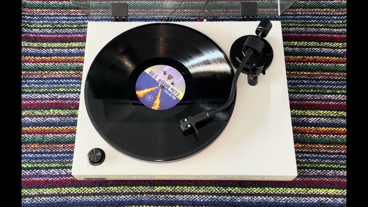 Sleduj Deniece Williams - Let's Hear It For The Boy na YouTube Sleduj Deniece Williams - Let's Hear It For The Boy na YouTube