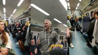 Flash Mob - Cool Acapella performance on a train (HD) 🎵💃🏽