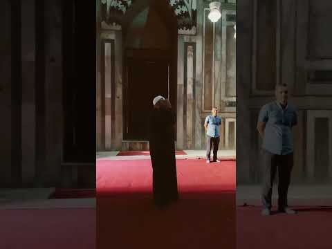 الصلاة والسلام عليك يا من بك يرحمنا الله