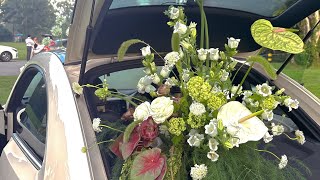 Fresh Floral Pre-Wedding Setup | Romantic Wedding Car Styling Inspiration I Dempsey Hills SG 🇸🇬  screenshot 1