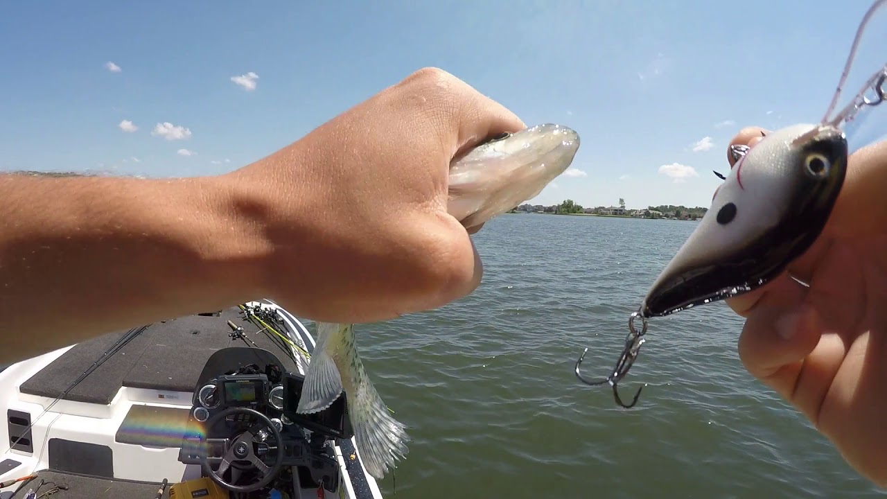 Largemouth Bass Fishing Geist Resovoir, Indianapolis PT2 - YouTube