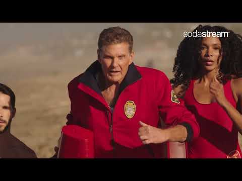 Zum Earth Day: SodaStream startet spektakuläre Kampagne zum Schutz von 1 Million Meeresschildkröten und holt Baywatch-Ikone David Hasselhoff an Bord