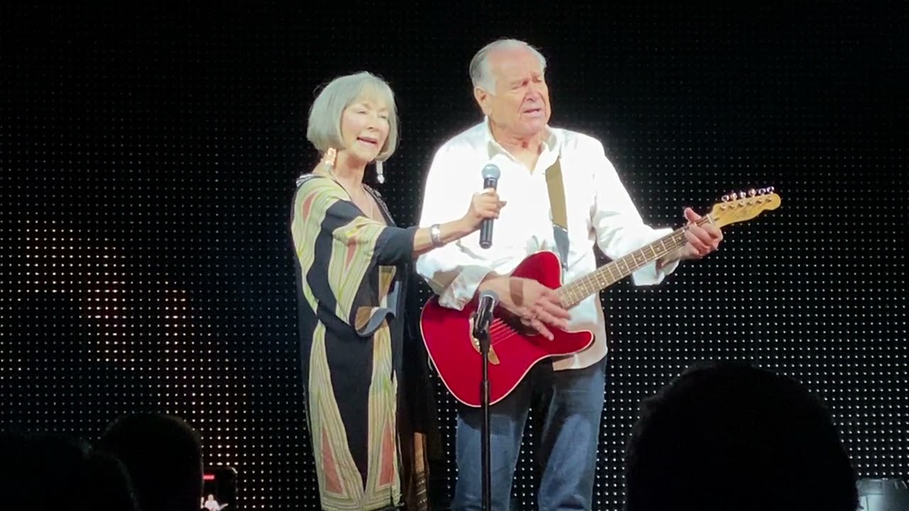 Rosemary & Newell Alexander perform at Del Shores The Sh*t Stirrer