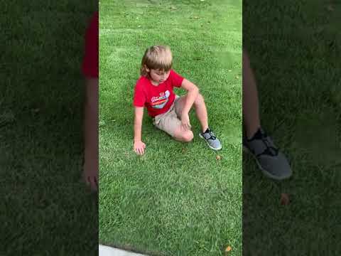 How to do the Worm dance move