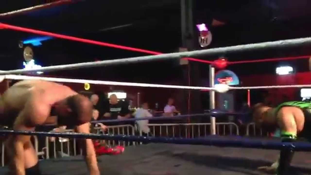 Derek Direction vs Kriss Stark finish