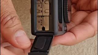 DJI Osmo Action 4 How to insert battery Beginners Guide by Sanjeev Sharma Sankush Sydney 402 views 5 months ago 1 minute, 31 seconds