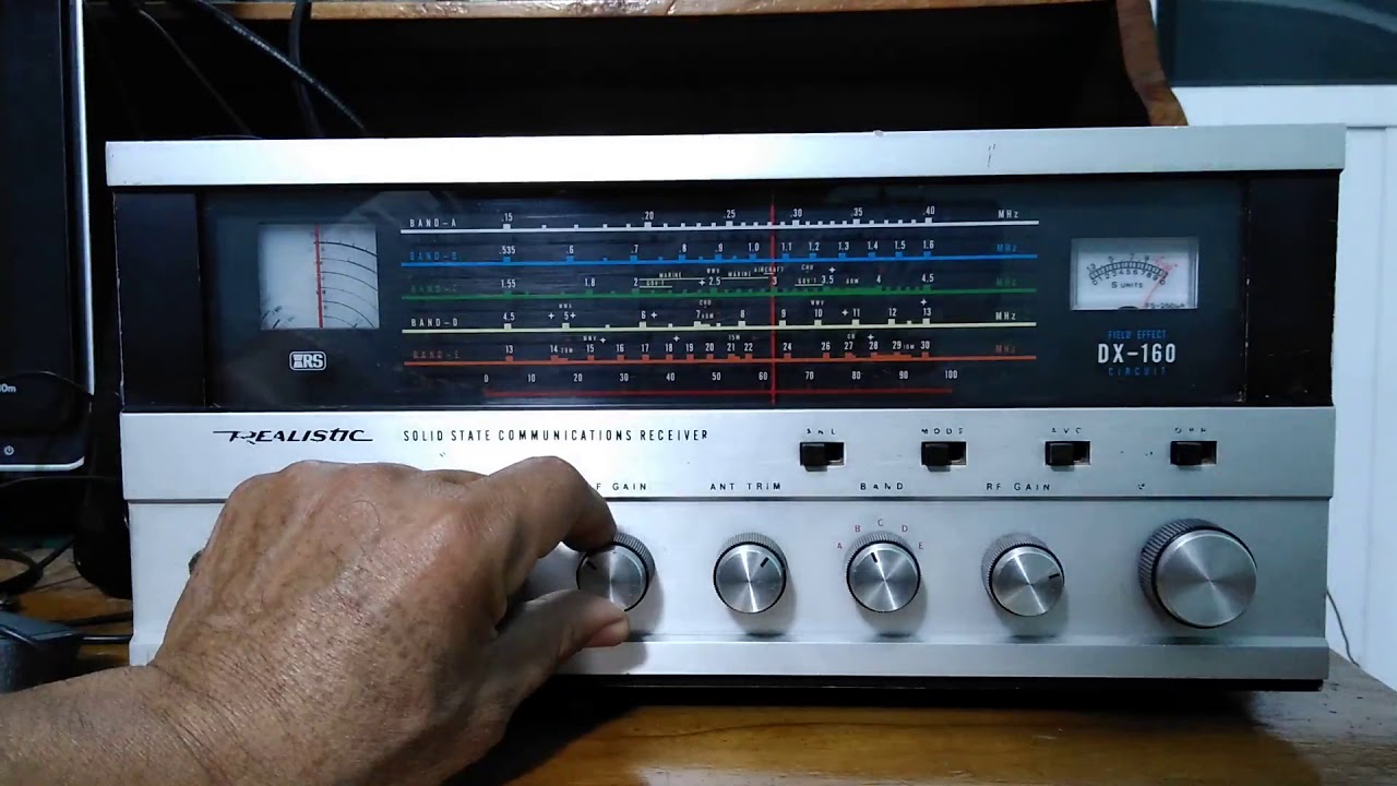 REALISTIC DX-160 - YouTube