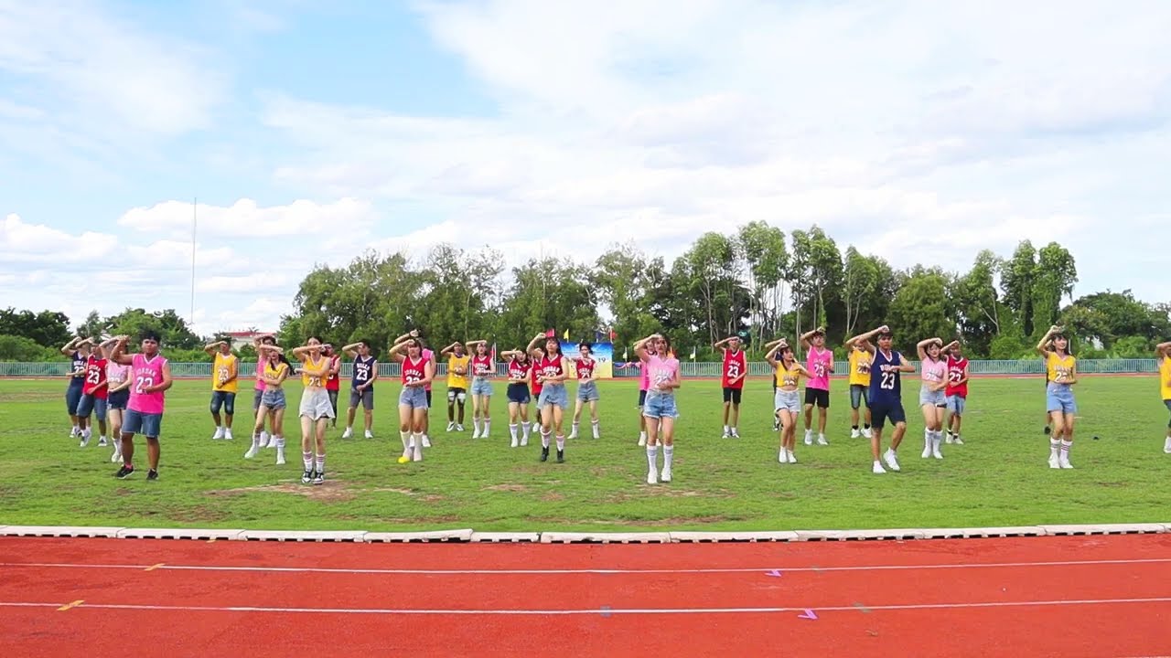 การแสดงพิธีเปิดกีฬาสีภายในโรงเรียนศรัทธาสมุทร 