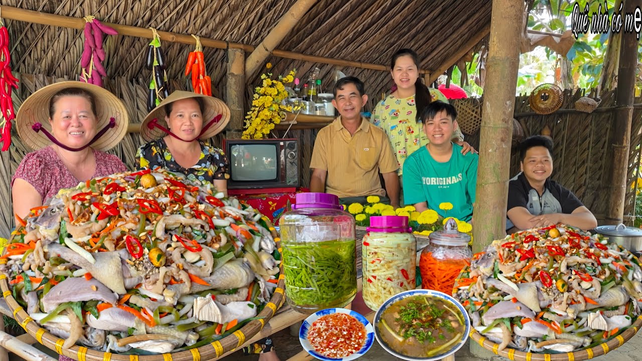 Gỏi Gà Rau Tiến Vua Ngó Sen | Bữa Ăn Gia Đình Quê Ngày Tết || King's Vegetable Salad