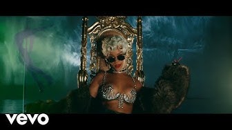 Rihanna - Pour It Up (Explicit)