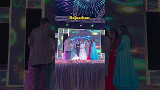 Anchor Sargam | Sangeet Night Fun | Shayari | Girls 😀| #sangeetanchor #wedding #weddingday